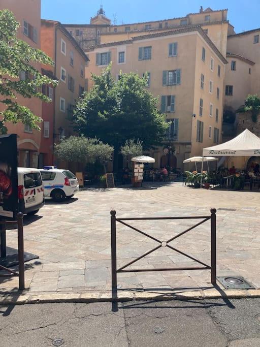 Grasse : Centre Ville Superbe Appartement 2 Chambres Экстерьер фото